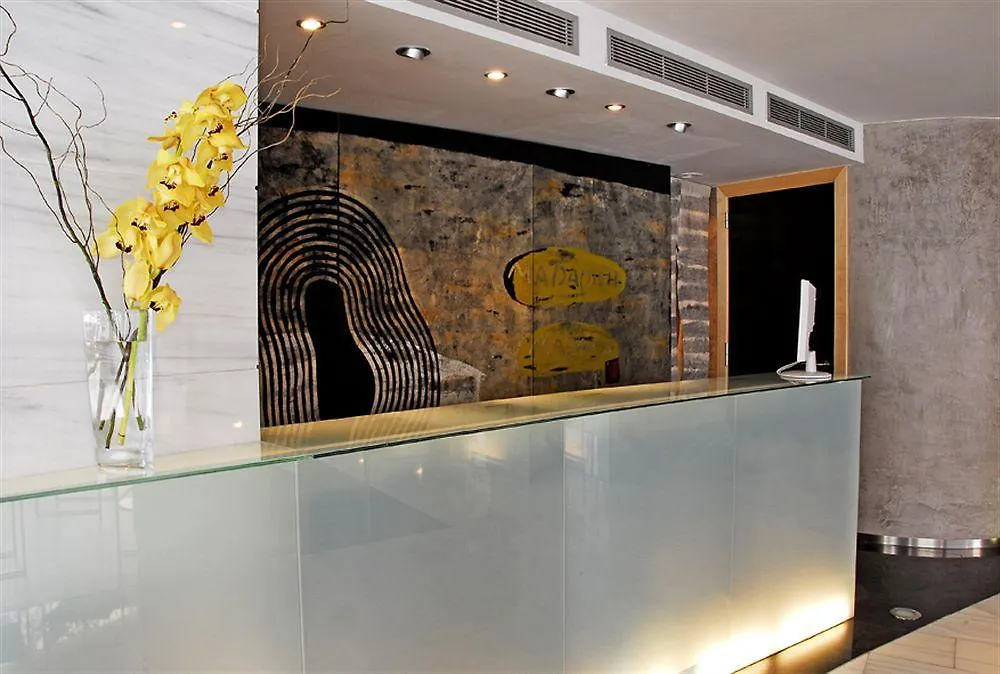 Apartamentos Turisticos Madanis L'Hospitalet de Llobregat Appartamento